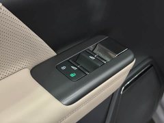 Volvo XC70 Plug-in Hybrid 2026 AWD Extended Range Plus - ფოტო 17