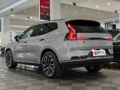 Volvo XC70 Plug-in Hybrid 2026 AWD Extended Range Plus - ფოტო 4