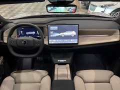 Volvo XC70 Plug-in Hybrid 2026 AWD Extended Range Plus - ფოტო 9