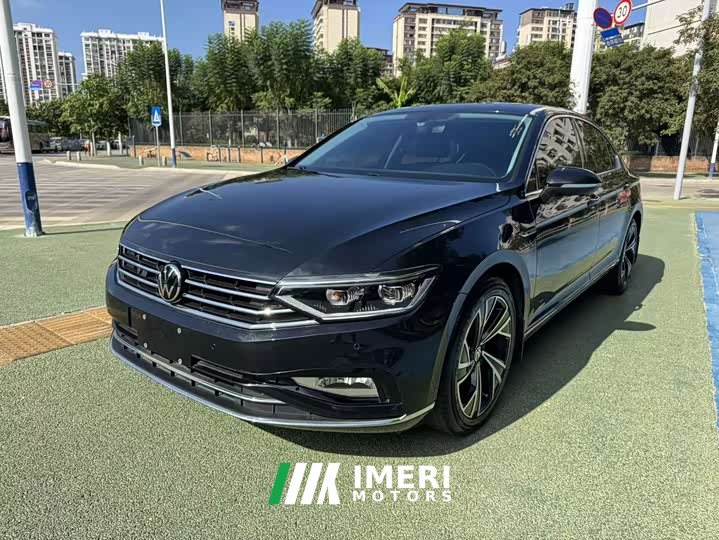 Volkswagen Magotan 330TSI DSG Luxury