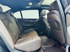 BMW 5 Series 525Li M Sport Package - ფოტო 13
