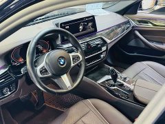 BMW 5 Series 525Li M Sport Package - ფოტო 8