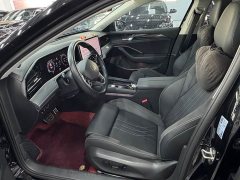 Volkswagen Magotan 300TSI DSG Prestige Edition with Eye-Catching Package - ფოტო 4