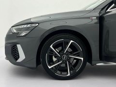 Audi A3 Facelift Sportback 35 TFSI Fashion Sport - ფოტო 19