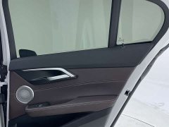 BMW 1 Series 120i M Sport Night Edition - ფოტო 13