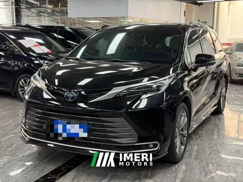 2023 Toyota Sienna 2.5L Hybrid Premium Edition