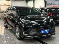 Toyota Sienna 2021 2.5L Hybrid Premium Edition - ფოტო 3