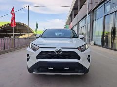 Toyota RAV4 2.0L CVT FWD Style Edition - ფოტო 2