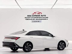 Hyundai Elantra 1.5L CVT Luxury - ფოტო 4