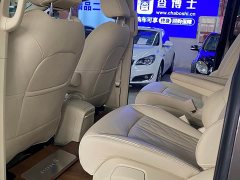 Buick GL8 2023 Land Executive Cabin 652T Luxury - ფოტო 10
