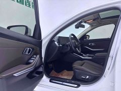 BMW 3 Series 320Li M Sport Package - ფოტო 16