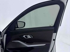 BMW 3 Series 320Li M Sport Package - ფოტო 9