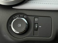 Chevrolet Cruze 1.5L Dual-Clutch Deluxe Edition - фото 14