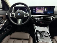 BMW 3 Series 2024 320i M Sport Package - ფოტო 13