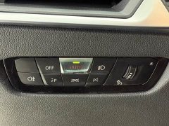 BMW 3 Series 2024 320i M Sport Package - ფოტო 17