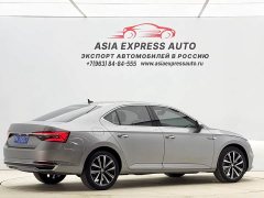Skoda Superb TSI280 DSG Prestige - ფოტო 4