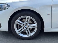 BMW 1 Series 120i M Sport Night Edition - ფოტო 9