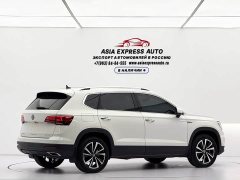 Volkswagen Touareg 2021 280TSI FWD Luxury - ფოტო 4