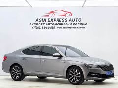 Skoda Superb TSI280 DSG Prestige - ფოტო 3