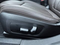BMW 3 Series 320Li M Sport Package - ფოტო 11