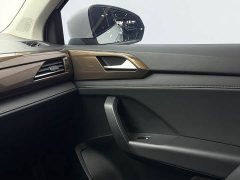 Volkswagen Touareg 2022 280TSI FWD Luxury Edition - ფოტო 10