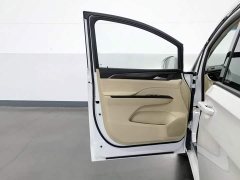 Buick GL8 ES Luxe Enjoyment Edition - ფოტო 8
