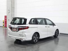Honda Odyssey 2.0L Sharp Smart Enjoy Edition - ფოტო 2