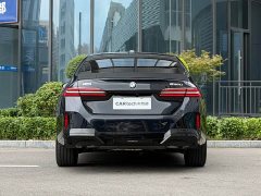 BMW 5 Series 530Li Premier M Sport Package - ფოტო 4