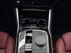 BMW 3 Series 320Li M Sport Package - ფოტო 11