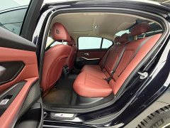 BMW 3 Series 320Li M Sport Package - ფოტო 13