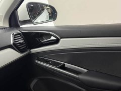 Volkswagen Jetta VS7 280TSI Automatic Entry-Level - ფოტო 11