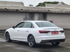 Audi A4L 40 TFSI Fashion Dynamic - ფოტო 13