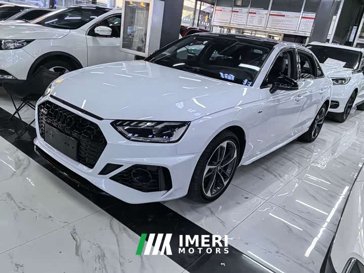 Audi A4L 40 TFSI Fashion Elegant