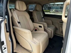Buick GL8 New Energy Lusang Respect Edition - ფოტო 7