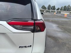 Toyota RAV4 2.0L CVT FWD Urban Edition - ფოტო 5