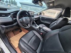 Toyota RAV4 2.0L CVT FWD Urban Edition - ფოტო 7