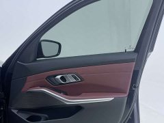 BMW 3 Series 320Li M Sport Package - ფოტო 15