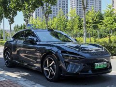 Xiaomi YU7 Four-Wheel Drive Max Edition - ფოტო 3
