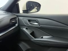 Nissan Qashqai 1.3T CVT Luxury Edition - ფოტო 11