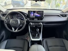 Toyota RAV4 2023 2.0L CVT FWD 20th Anniversary Platinum Edition - ფოტო 10