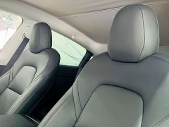 Tesla Model Y Rear-Wheel Drive - ფოტო 12