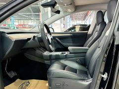 Tesla Model Y Rear-Wheel Drive - ფოტო 8