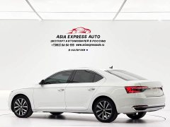 Skoda Superb TSI280 DSG Prestige - photo 6