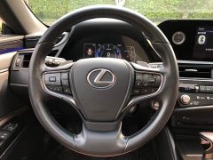 Lexus ES 260 Excellence Edition - ფოტო 11