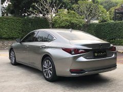 Lexus ES 260 Excellence Edition - ფოტო 7