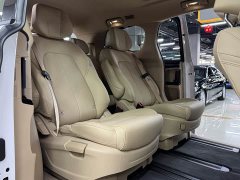 Buick GL8 Land Executive Cabin Advance Edition - ფოტო 19