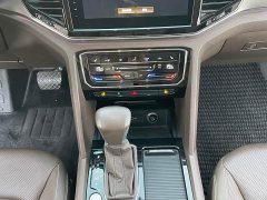 Volkswagen Viloran 2020 330TSI Luxury - ფოტო 8