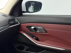 BMW 3 Series 320Li M Sport Package - ფოტო 10