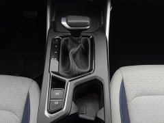 Geely Emgrand 4th Generation 1.5L CVT Flagship - ფოტო 11