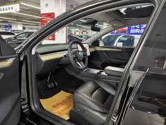 Tesla Model Y Rear-Wheel Drive - ფოტო 6